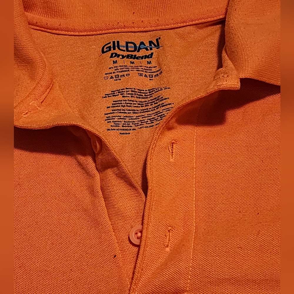 Gildan Polo Shirt ๐ - Picture 4 of 5
